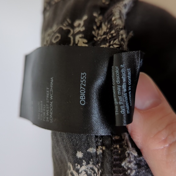 Free People Black Distressed Jean Shorts - Size 26 - Picture 9 of 9